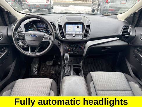 Used 2019 Ford Escape SE image 12