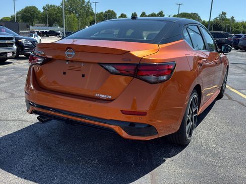Certified 2024 Nissan Sentra SR FWD image 5