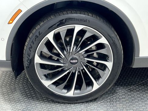 Used 2022 Lincoln Aviator Reserve w/ Equipment Group 201A AWD/4WD image 39