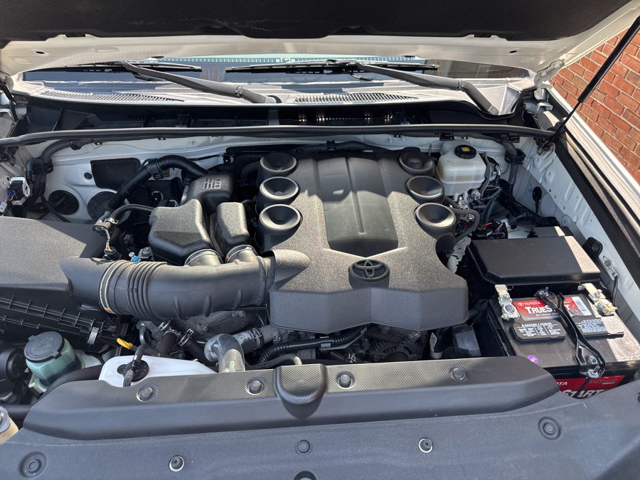 Used 2017 Toyota 4Runner Limited AWD/4WD image 37