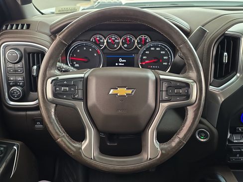 Used 2021 Chevrolet Silverado 2500 LTZ image 18