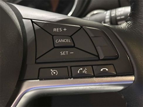 Used 2017 Nissan Rogue Sport SL image 22