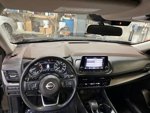 Used 2023 Nissan Rogue SV AWD/4WD image 20
