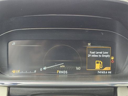 Used 2019 Lincoln Continental Reserve image 37