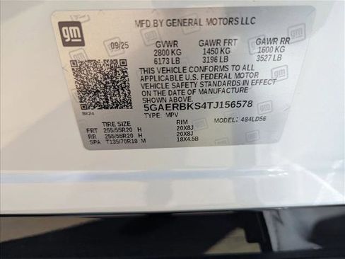 New 2026 Buick Enclave Sport Touring w/ Power Package image 20