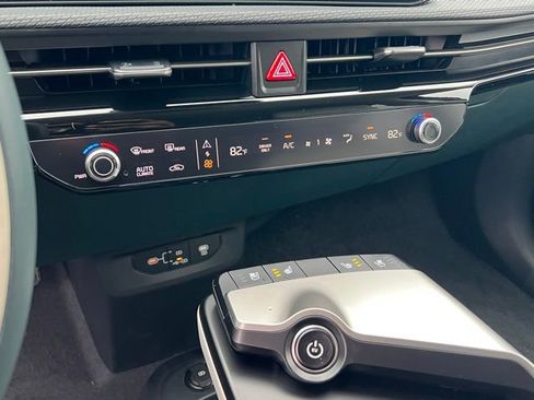 New 2025 Kia EV6 Wind RWD image 22
