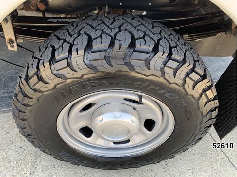Used 2017 Ford F350 XL w/ Power Equipment Group AWD/4WD image 19