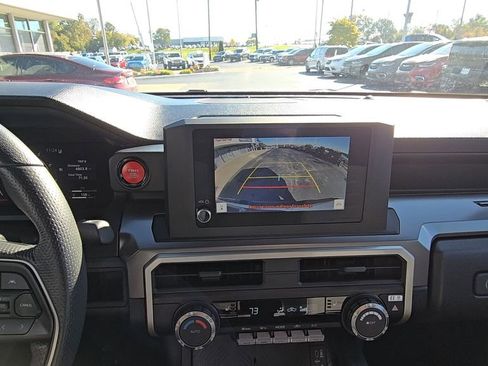 Used 2024 Toyota Tacoma TRD Sport image 20