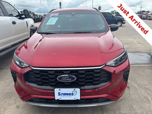 Used 2024 Ford Escape ST-Line w/ Tech Pack #1 FWD image 3