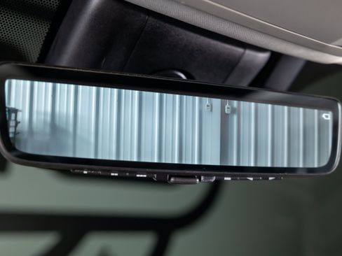 Used 2021 Toyota Highlander Platinum FWD image 30