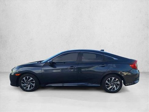 Used 2018 Honda Civic EX image 8