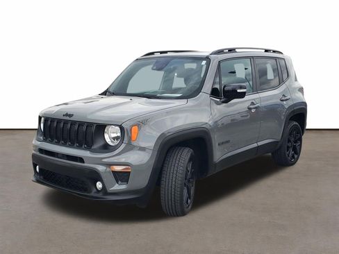 Used 2022 Jeep Renegade Altitude w/ Sun/Sound Group AWD/4WD image 3