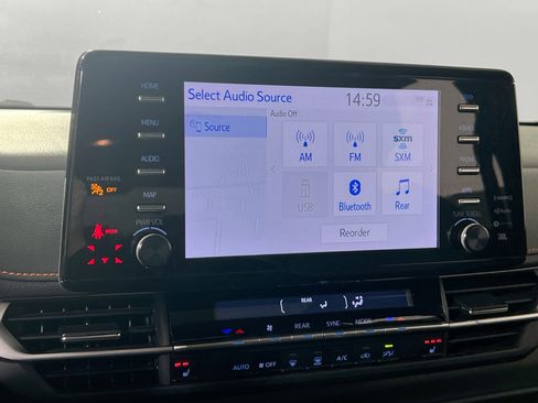 Used 2022 Toyota Sienna XSE w/ XSE Plus Package image 15