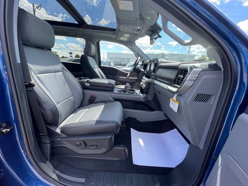 New 2025 Ford F150 Lariat w/ Equipment Group 501A Mid image 28