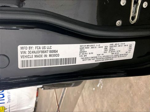 Used 2022 Jeep Compass Latitude w/ Sun and Sound Group image 34