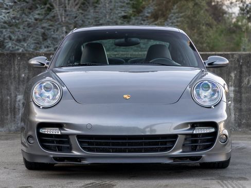 Used 2008 Porsche 911 Turbo AWD/4WD image 8