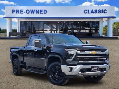 Used 2024 Chevrolet Silverado 2500 LTZ w/ LTZ Plus Package image 1
