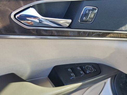 Used 2017 Lincoln MKX Reserve w/ Lincoln MKX Climate Package image 23