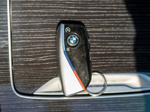 Used 2025 BMW X5 xDrive40i w/ M Sport Package image 30