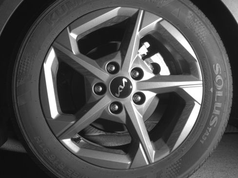 Used 2025 Kia K4 FWD image 14