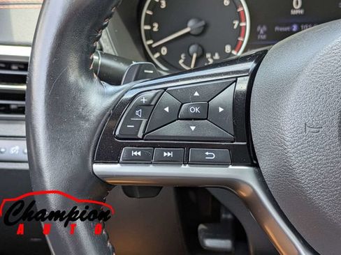 Used 2020 Nissan Altima 2.5 SR FWD image 25