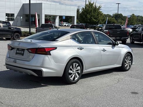 Used 2020 Nissan Altima 2.5 S FWD image 6