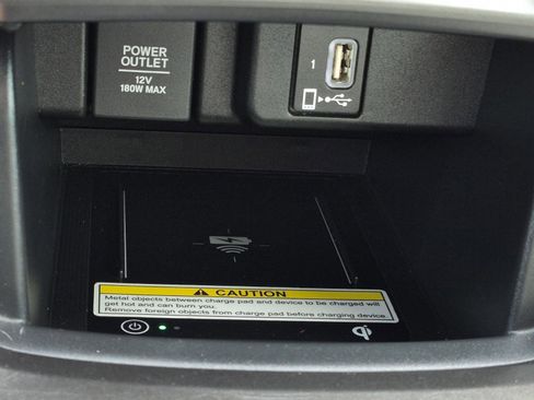 Used 2020 Honda Accord Touring image 32