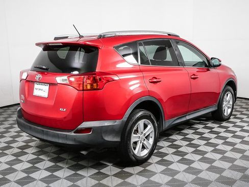 Used 2013 Toyota RAV4 XLE image 3