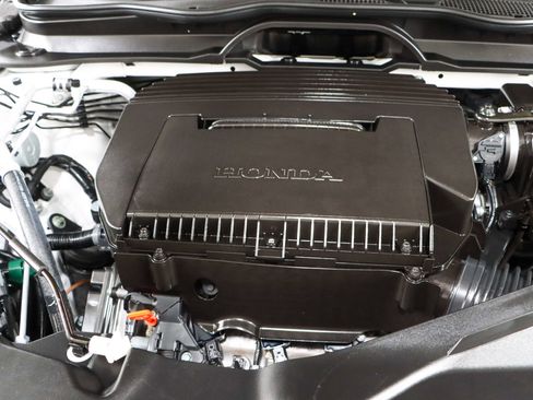 Used 2024 Honda Pilot Elite image 33