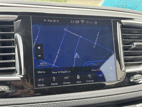 Used 2019 Chrysler Pacifica Limited FWD image 12