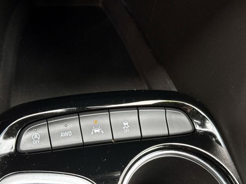 Certified 2021 Buick Encore GX Select w/ Sport Touring Package image 25