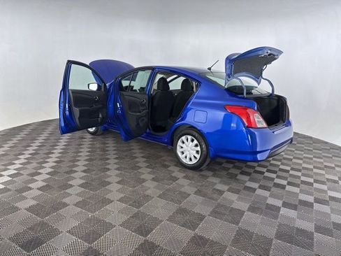 Used 2016 Nissan Versa SV image 18
