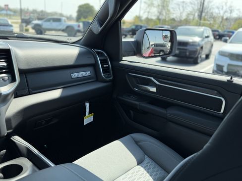 New 2026 RAM 1500 Big Horn AWD/4WD image 15