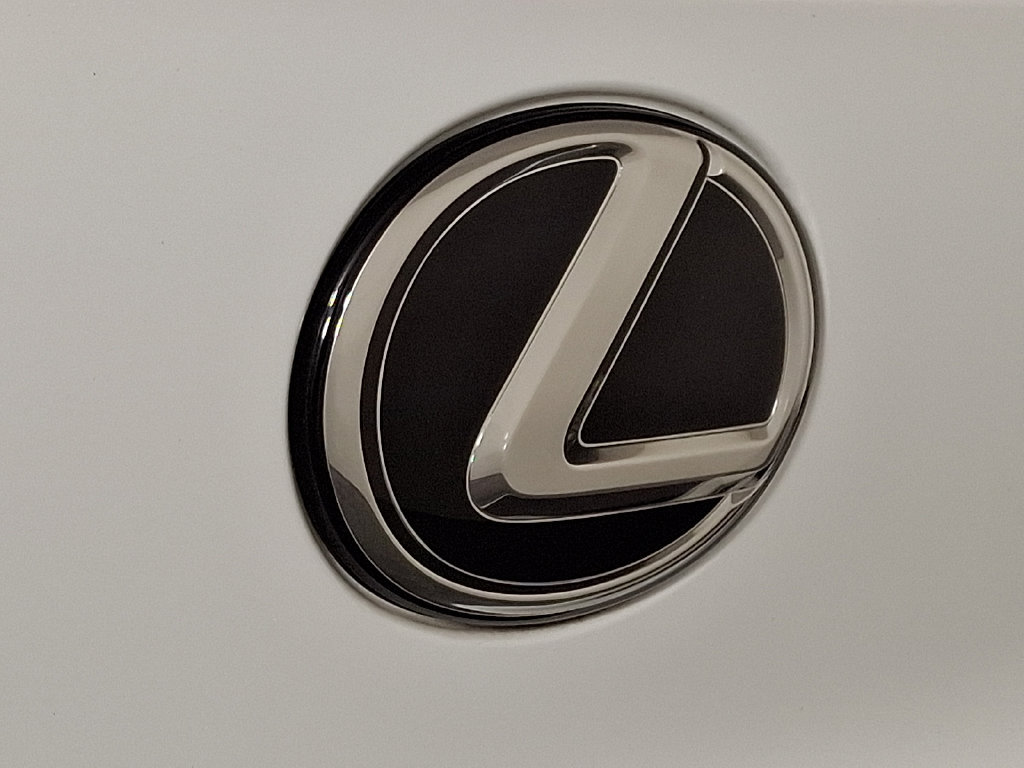 Used 2026 Lexus UX 300h AWD w/ Accessory Package (2T) image 31