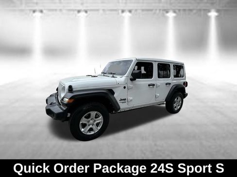 Used 2021 Jeep Wrangler Unlimited Sport w/ Sun And Sound Package AWD/4WD image 3