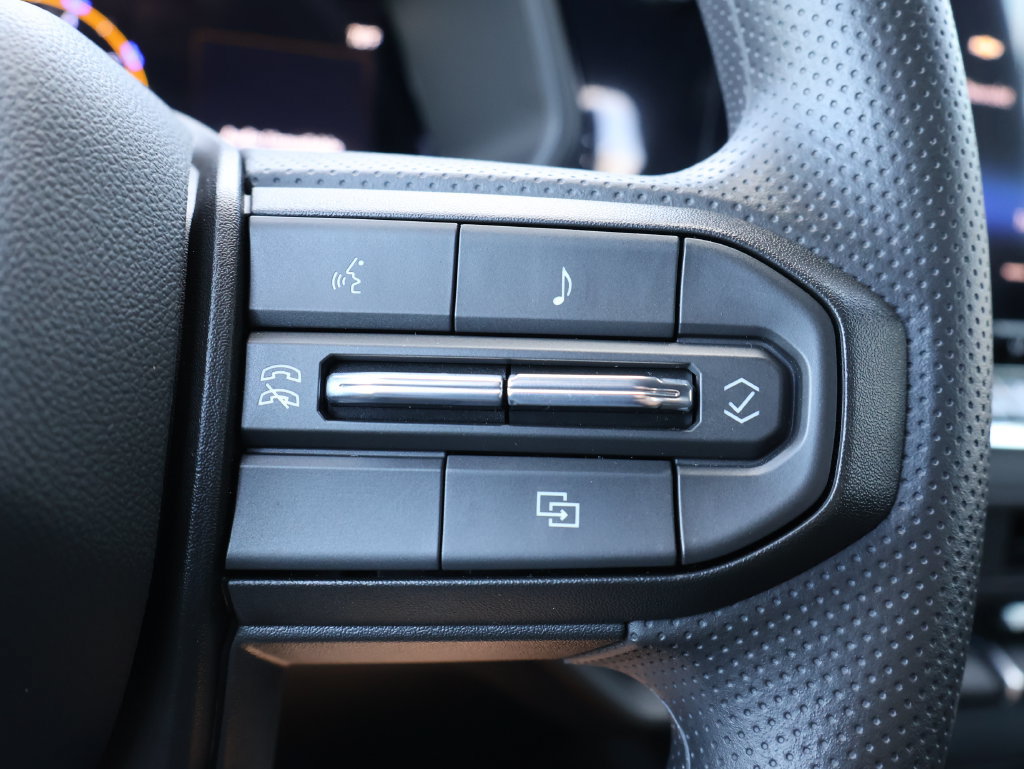 New 2026 Chevrolet Colorado Trail Boss AWD/4WD image 16