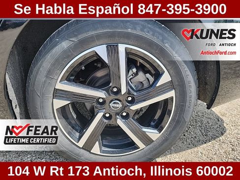 Used 2024 Nissan Sentra SV FWD image 19