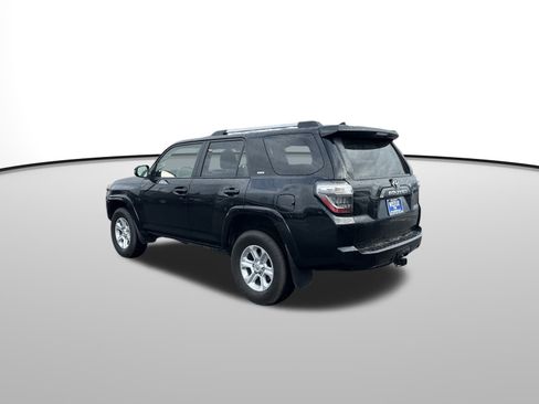 Used 2024 Toyota 4Runner SR5 image 3