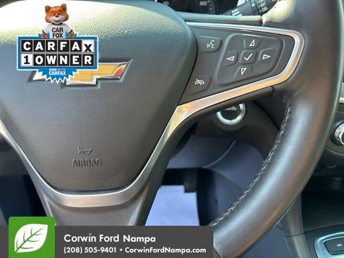 Used 2022 Chevrolet Equinox LT AWD/4WD image 16