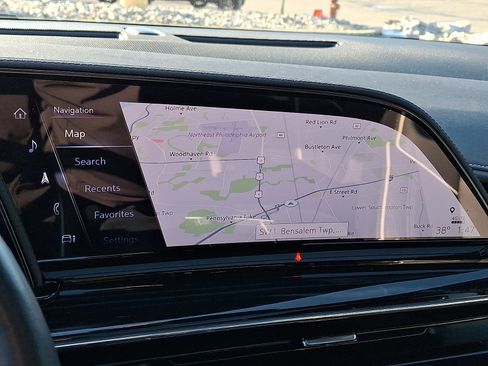 Certified 2023 Cadillac Escalade Sport w/ LPO, ONYX Package image 19