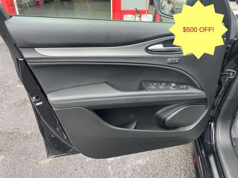 Used 2024 Alfa Romeo Stelvio Veloce AWD/4WD image 19