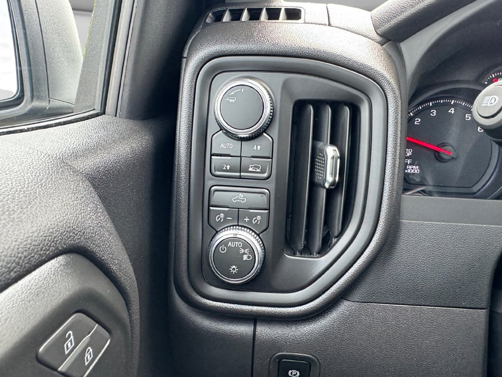 Used 2026 GMC Sierra 1500 Pro w/ Pro Value Package AWD/4WD image 27