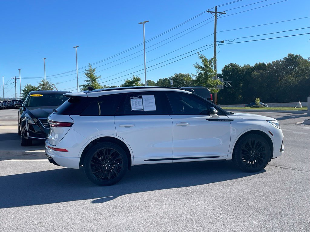 Used 2023 Lincoln Corsair Reserve w/ Equipment Group 201A AWD/4WD image 8