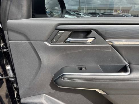 Used 2024 GMC Acadia Elevation w/ Black Edition FWD image 14