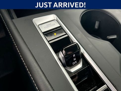 Used 2024 Volkswagen Atlas SE FWD image 27