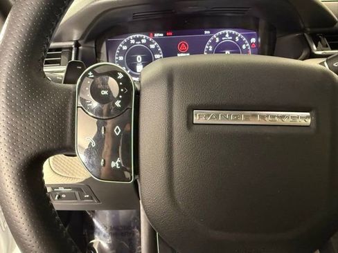 Used 2019 Land Rover Range Rover Velar S image 18