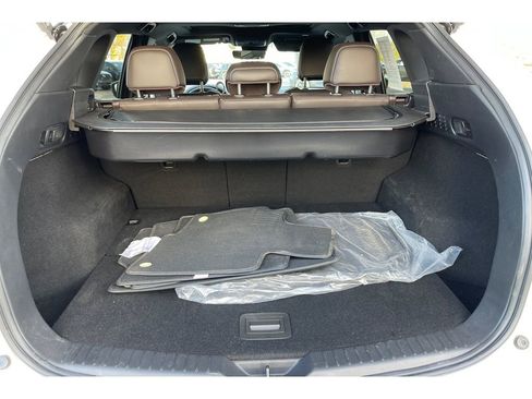 Certified 2025 MAZDA CX-5 Signature image 18