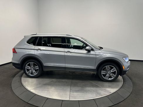Used 2020 Volkswagen Tiguan SEL AWD/4WD image 8