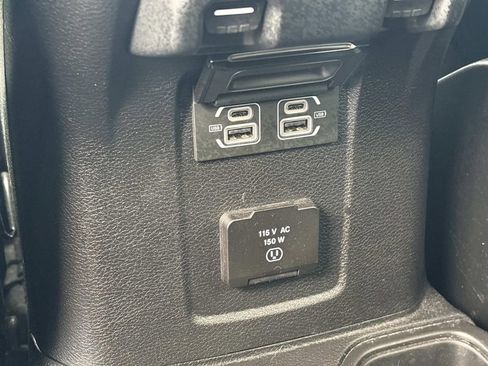 Used 2024 Jeep Wrangler Unlimited Rubicon image 21