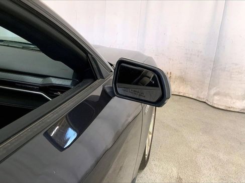 Used 2024 Ford Mustang GT Premium image 11